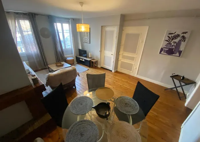 Au Coeur De La Grande Place - 426